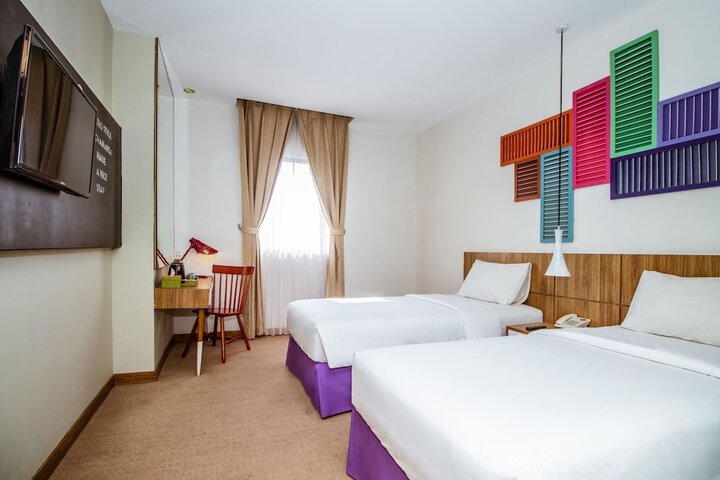 Room 10 of 53