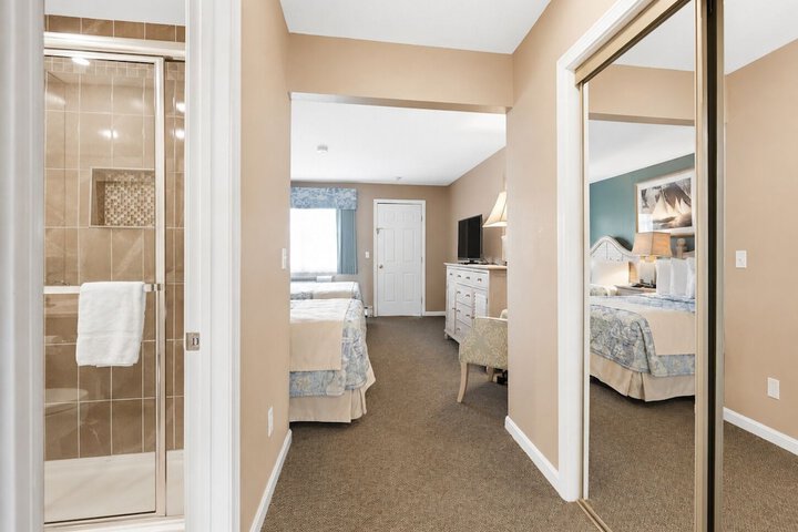 Room 3 of 46