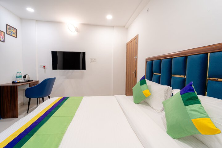 Room 19 of 47