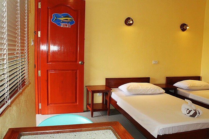 Room 5 of 53