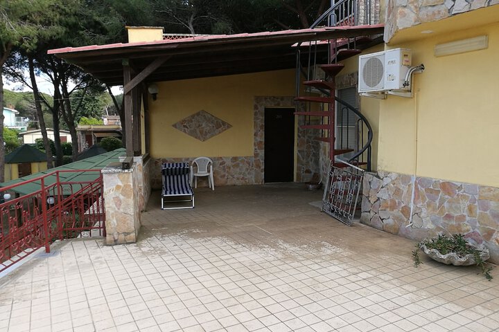 Terrace/Patio 33 of 46