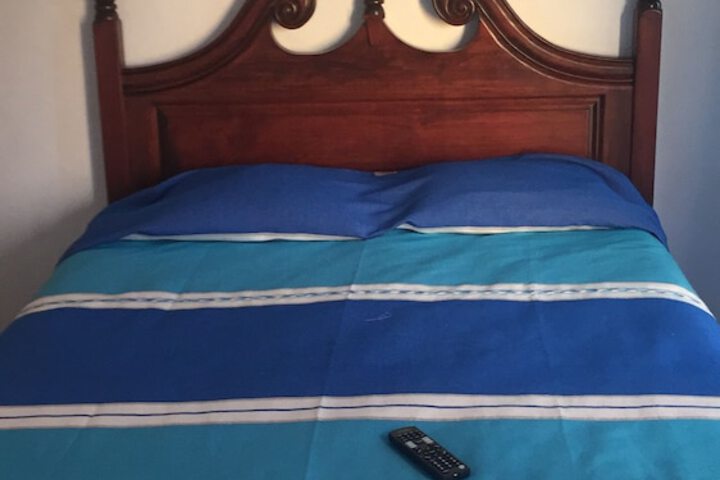 Room 8 of 31