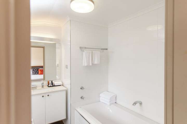 Bath Photo