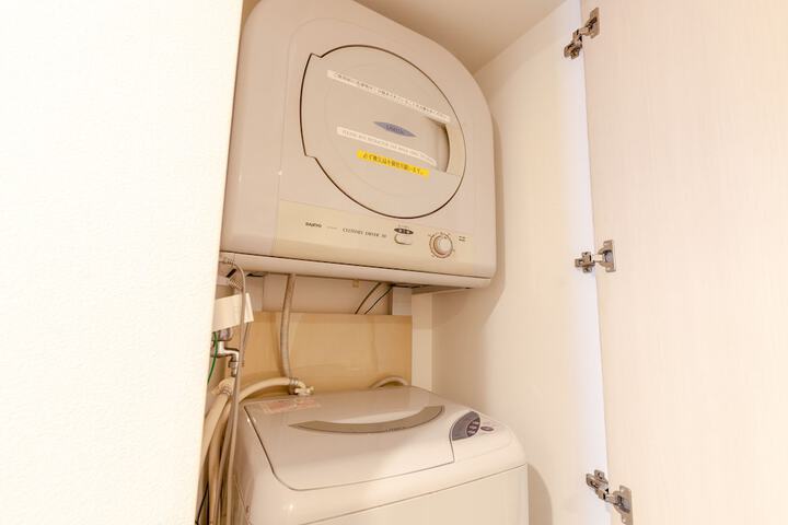 Room 6 of 29