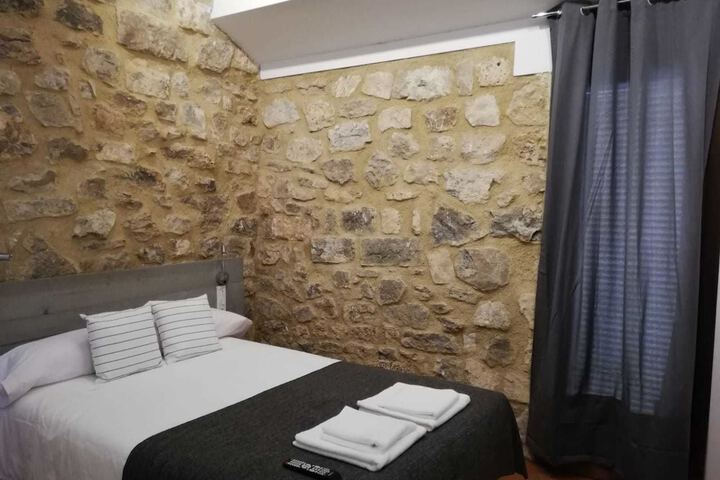 Room 4 of 45