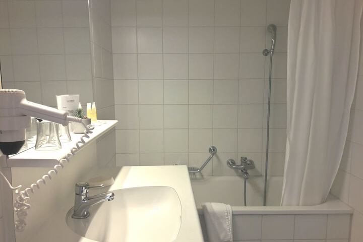 Clean Restrooms