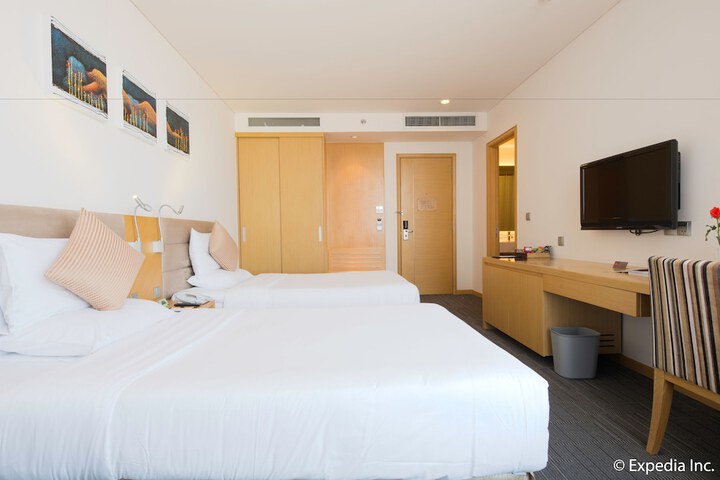 Room 19 of 65