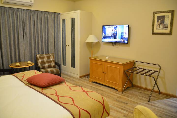 Room 16 of 47