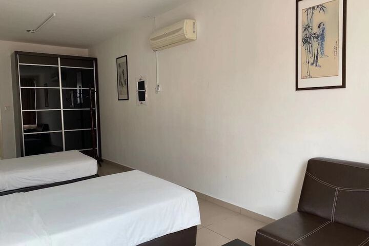Room 17 of 69