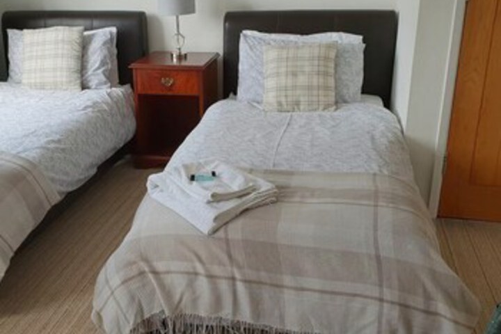 Room 26 of 157