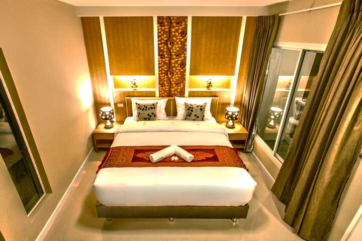 Room 14 of 35