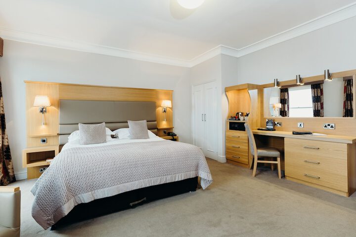 Room 16 of 86