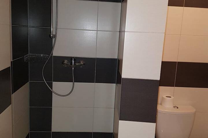 Room 14 of 35