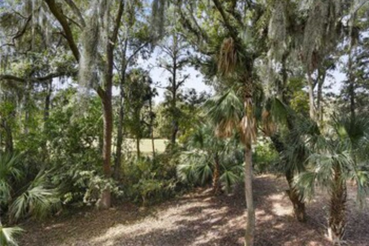 Property Grounds 23 of 36
