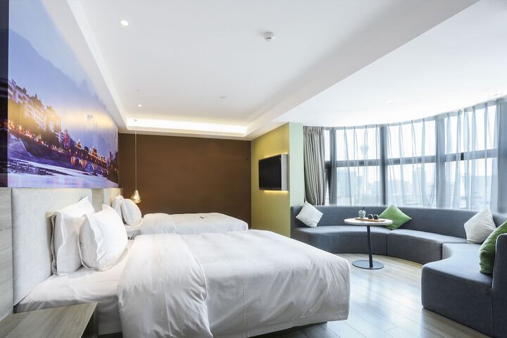 Room 18 of 60