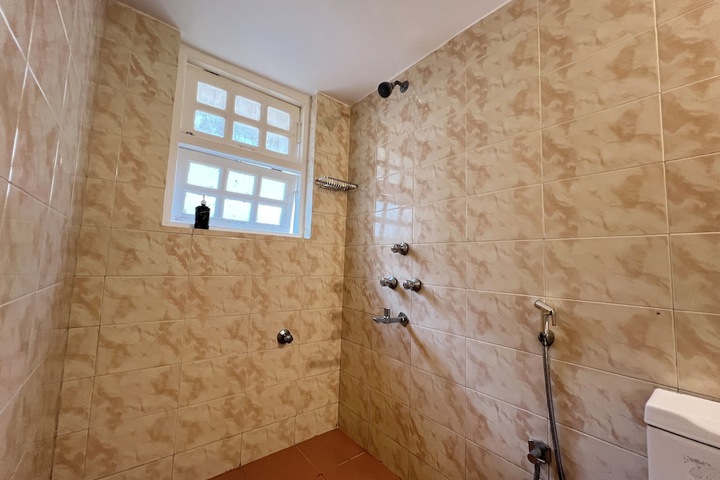 Room 42 of 53