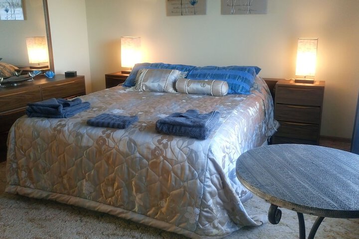 Room 205 of 407