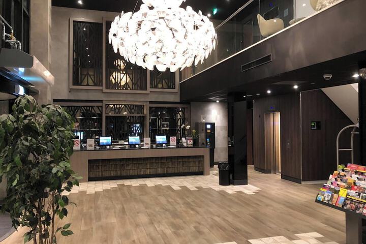 Hotel Interior 6 of 39