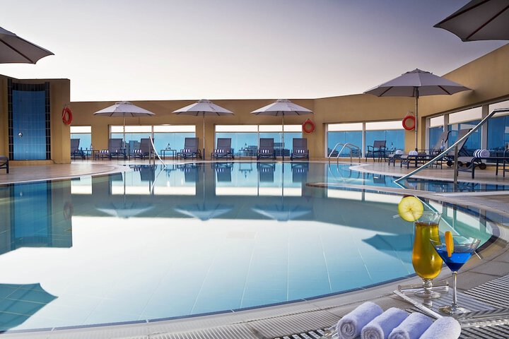 Pool 61 of 98