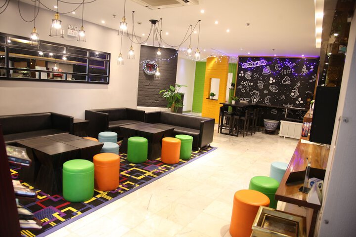 Guest Lobby