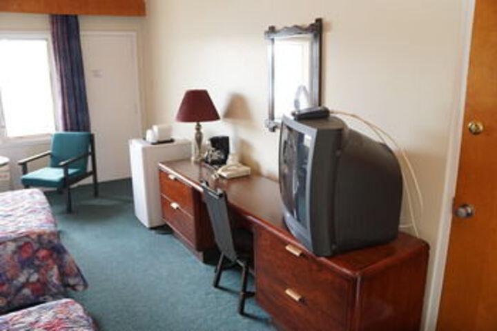 Room 35 of 44