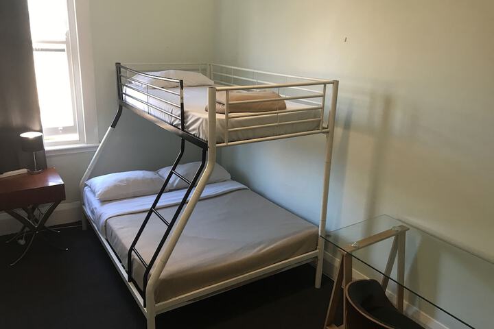 Room 12 of 35