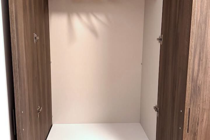 Room 4 of 45