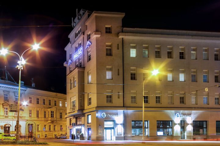 Hotel 56 of 60