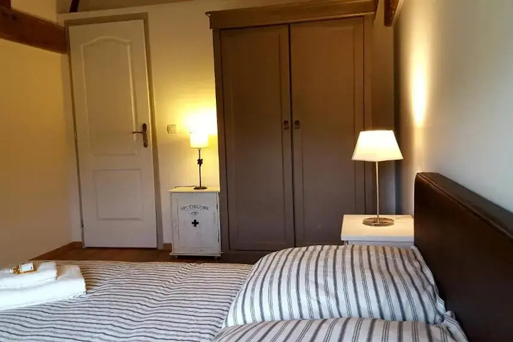 Room 13 of 14