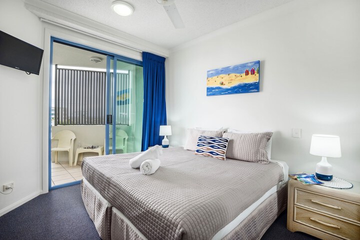 Room 21 of 200