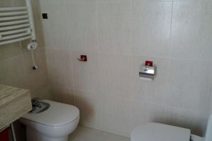 Room 3 of 22
