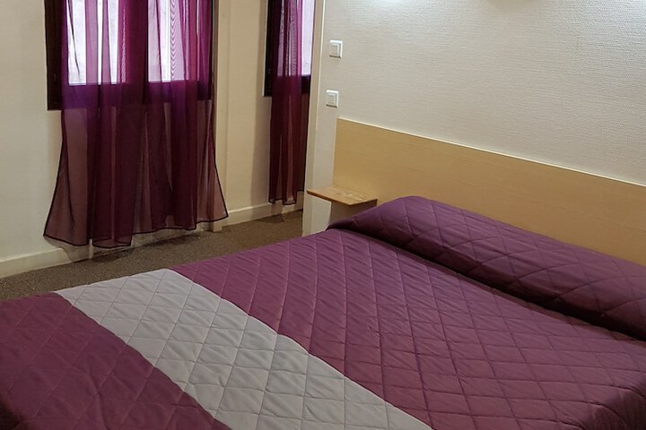 Room 14 of 45