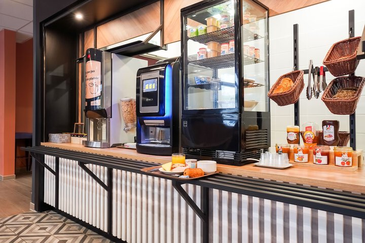 Dining Photos