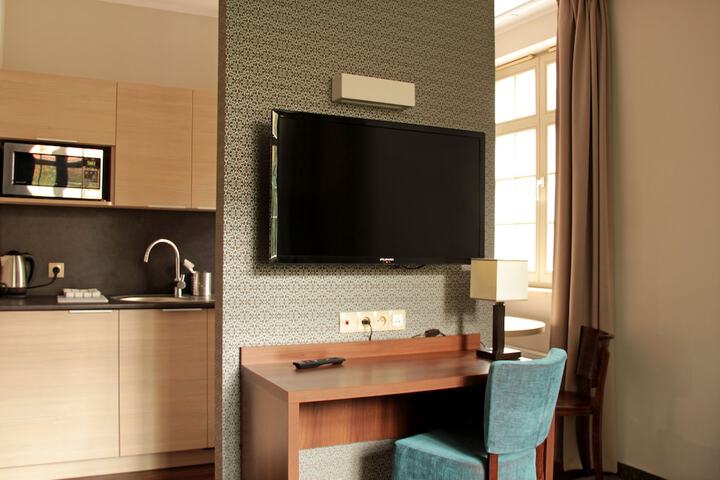 Room 36 of 94