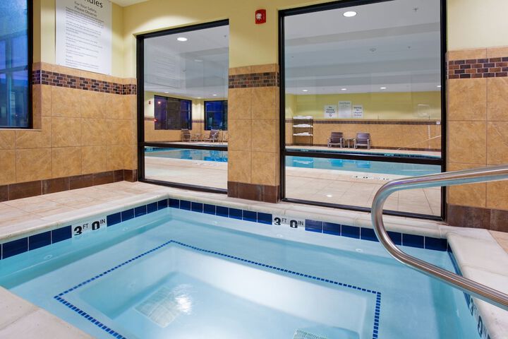 Pool 14 of 33