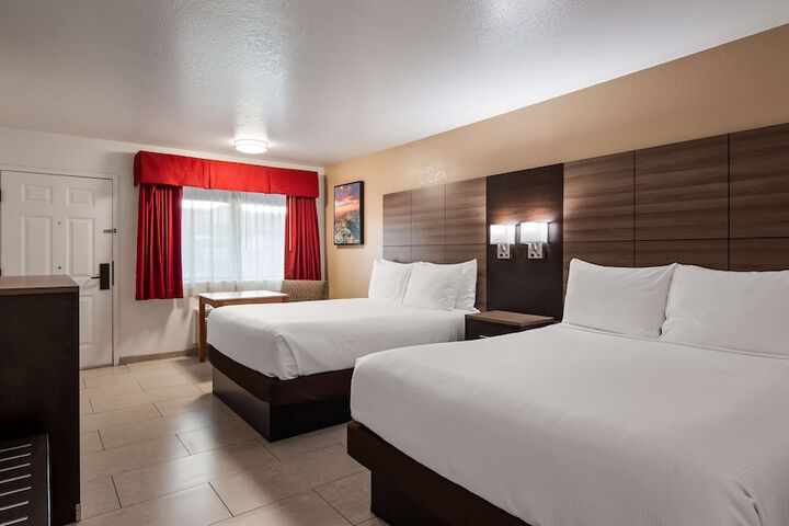 Room 12 of 35