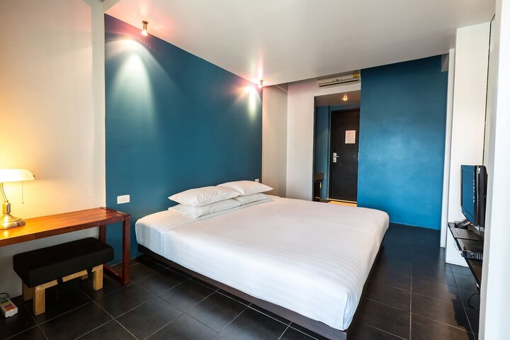 Room 12 of 45