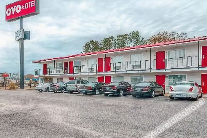 Image of OYO Hotel Fayetteville S Eastern Blvd
