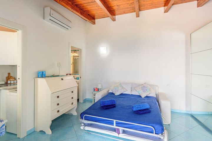 Room 7 of 39