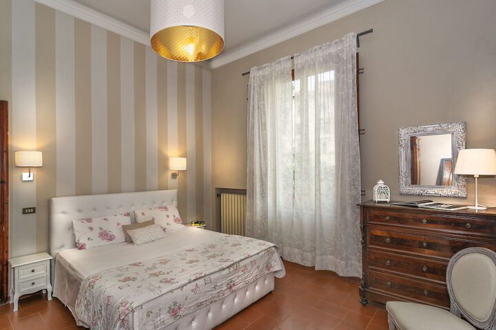 Room 5 of 61