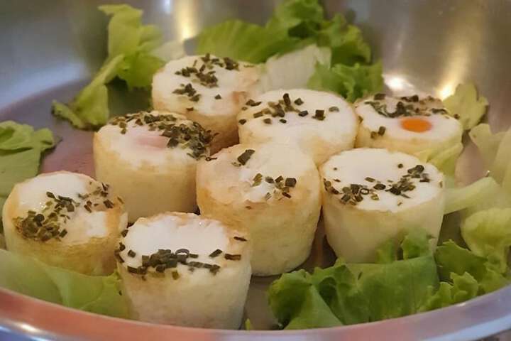 Dining 52 of 70