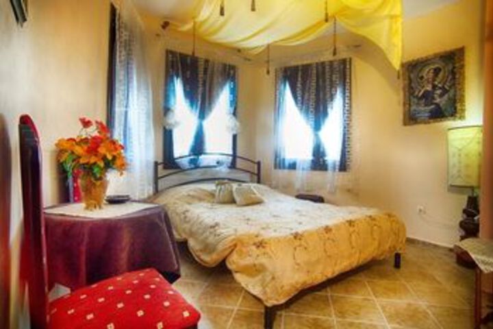 Room 37 of 60