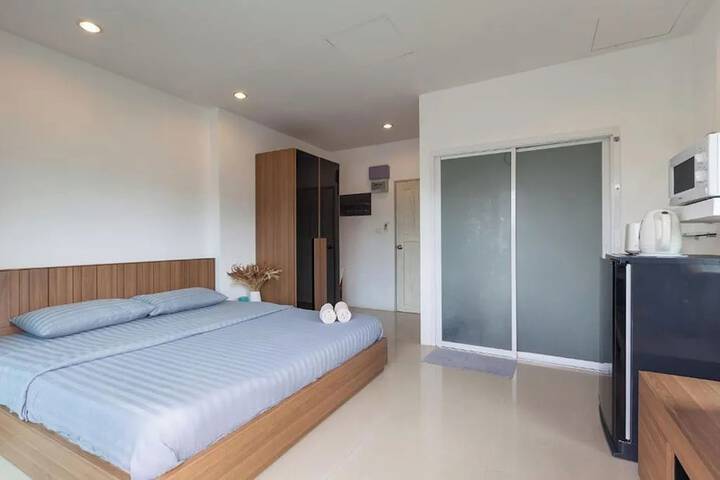 Room 30 of 59