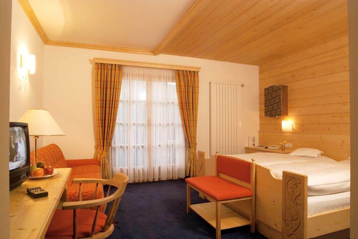 Room 13 of 45