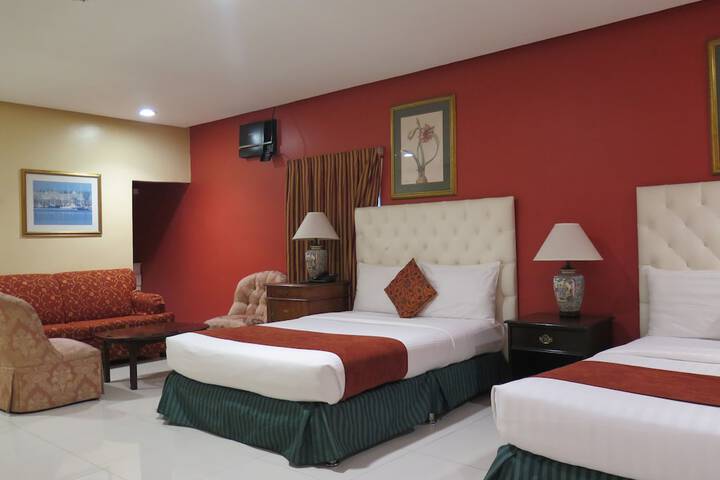 Room 20 of 39