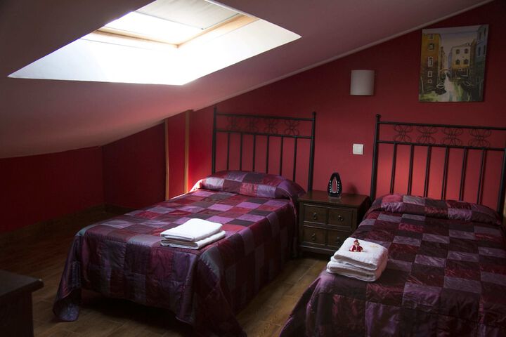 Room 38 of 181
