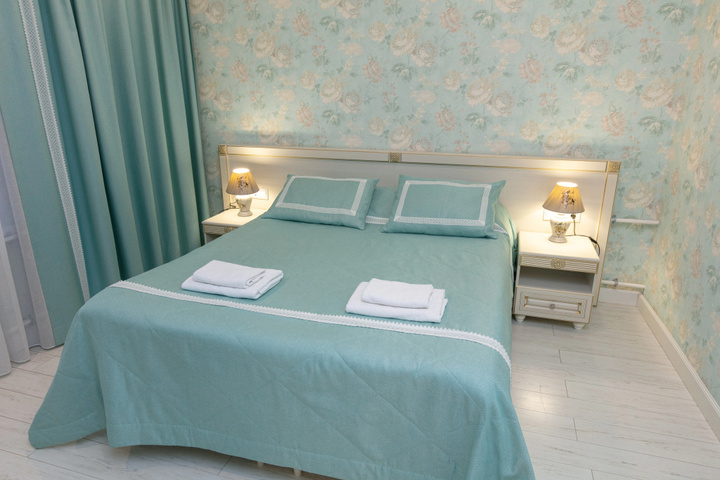 Room 44 of 50