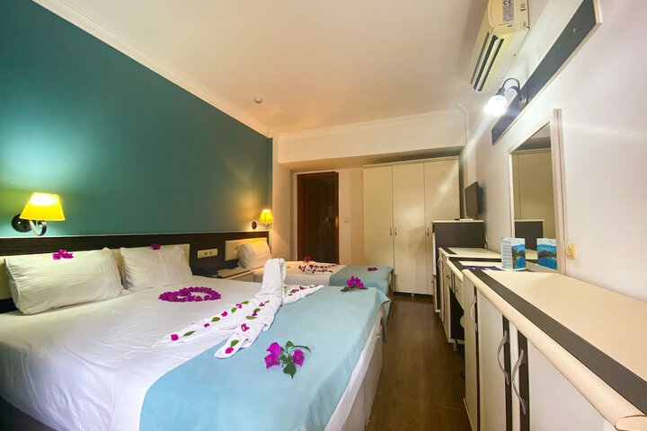 Room 9 of 56