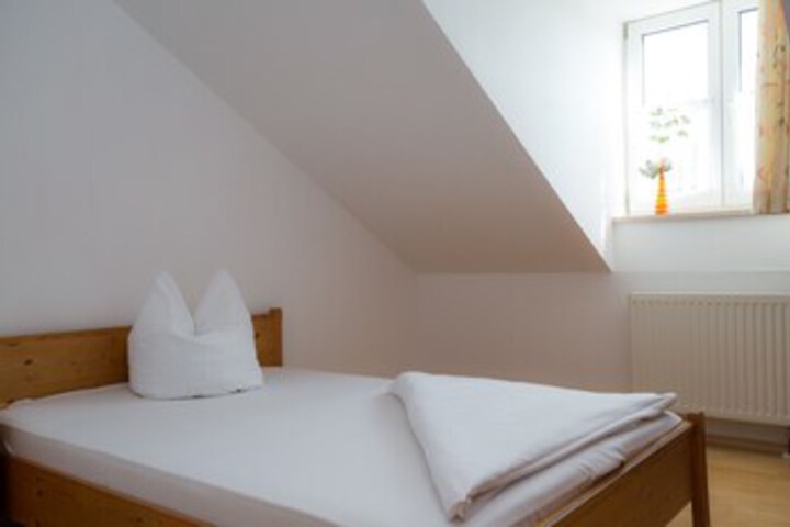 Room 36 of 40