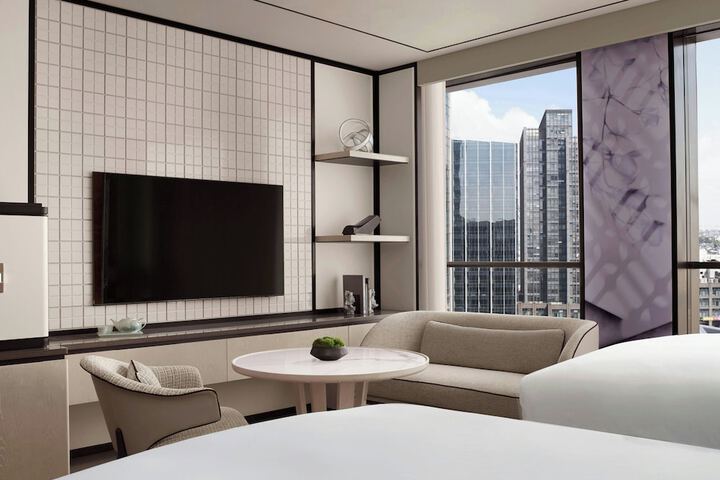 Room 20 of 122